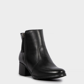 Bota Preta Couro Cano Curto